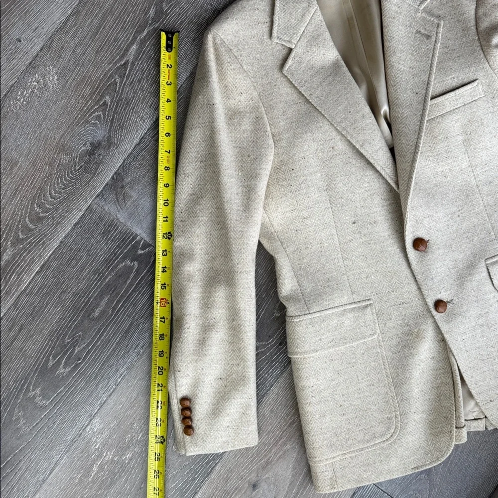 Classic Tan Men's Blazer 100% pure wool